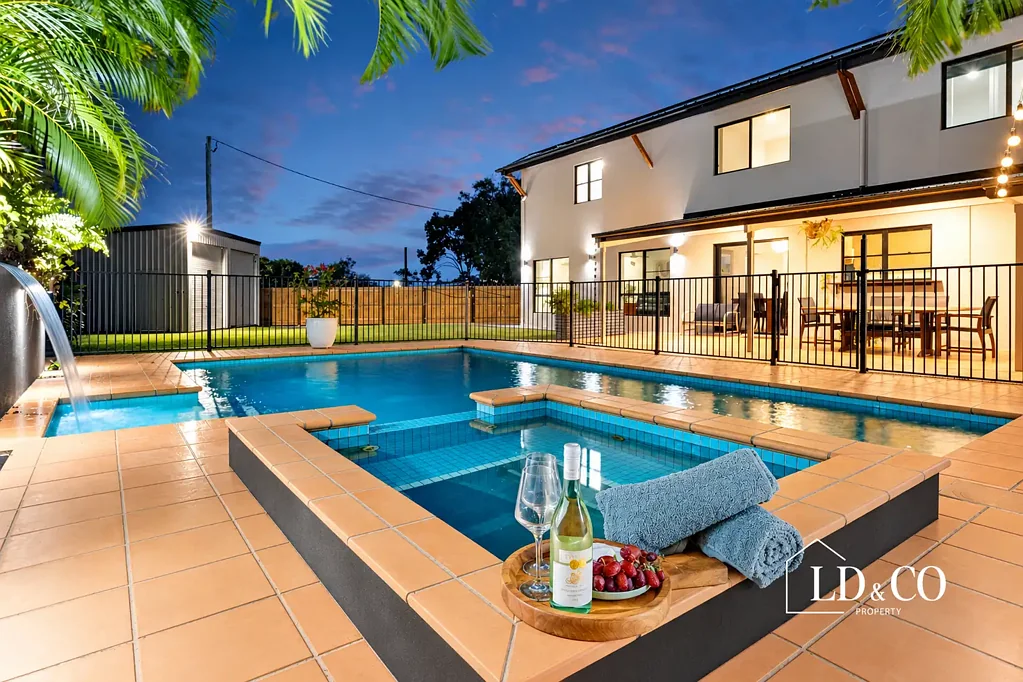 Eimeo 5房  Private Family Retreat, Just Moments from the Coast