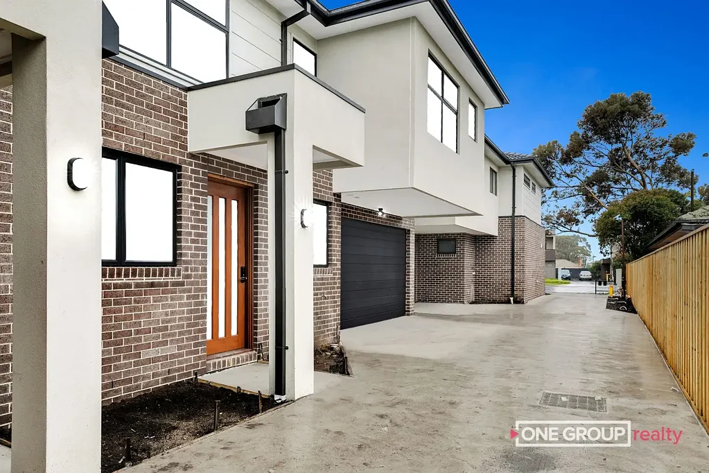 2/911 Pascoe Vale Road, Glenroy, VIC 3046