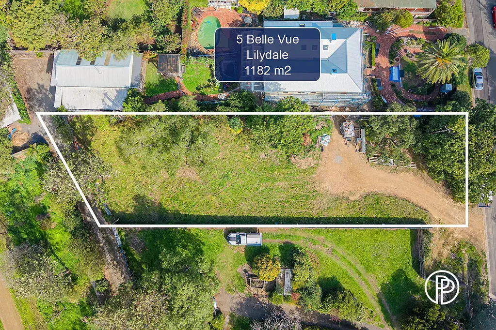 Lilydale LAND AND LOCATION THAT DREAMS ARE MADE OF - RIGHT IN THE HEART OF LILYDALE