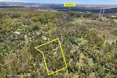Mittagong Seclusion, Scale & Sweeping Views - A Rare Blank Canvas