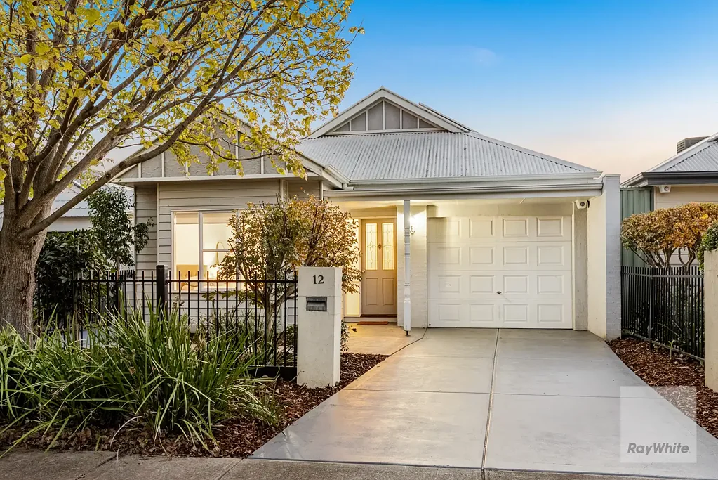 Caroline Springs 3ห้องนอน Proudly Presented by Ray White West Realty!