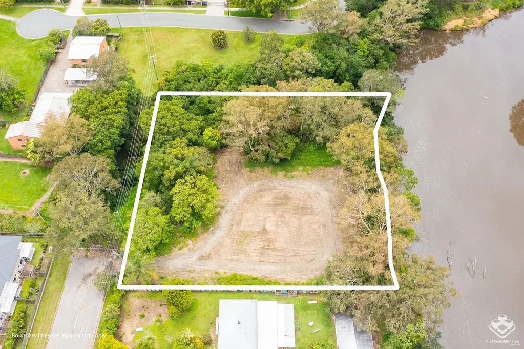 Caboolture 3ਬੈੱਡਰੂਮ River Front Property With Approved DA