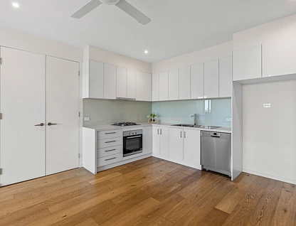 304/187 Reynolds Road, Doncaster East, Inner East Melbourne, 2 Schlafzimmer, 2 Badezimmer, Apartment