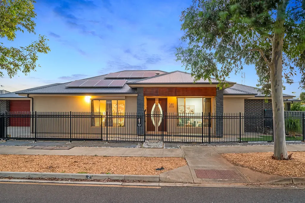 Parafield Gardens 5房  Spacious Family Entertainer in a Prestigious Pocket