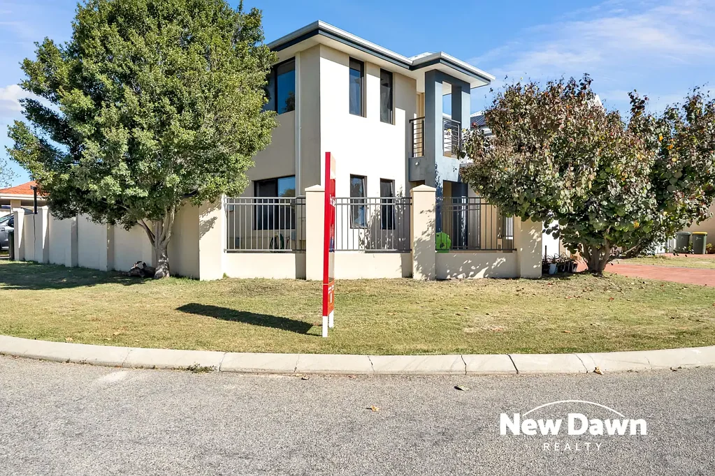 3 Aquaviva Circle, Viveash, WA 6056