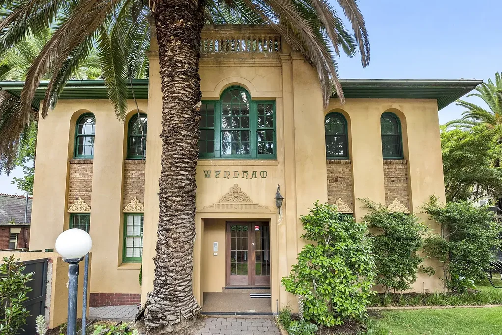 Rare boutique apartment with pool