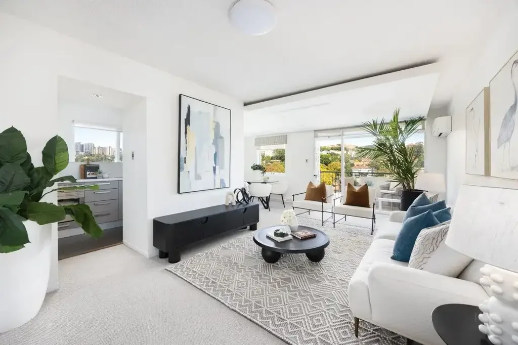 Stylish Contemporary Living In Dorian Tower With Sweeping District Views