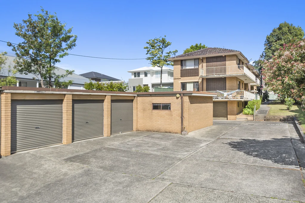 22 Cross Street, Corrimal, NSW 2518