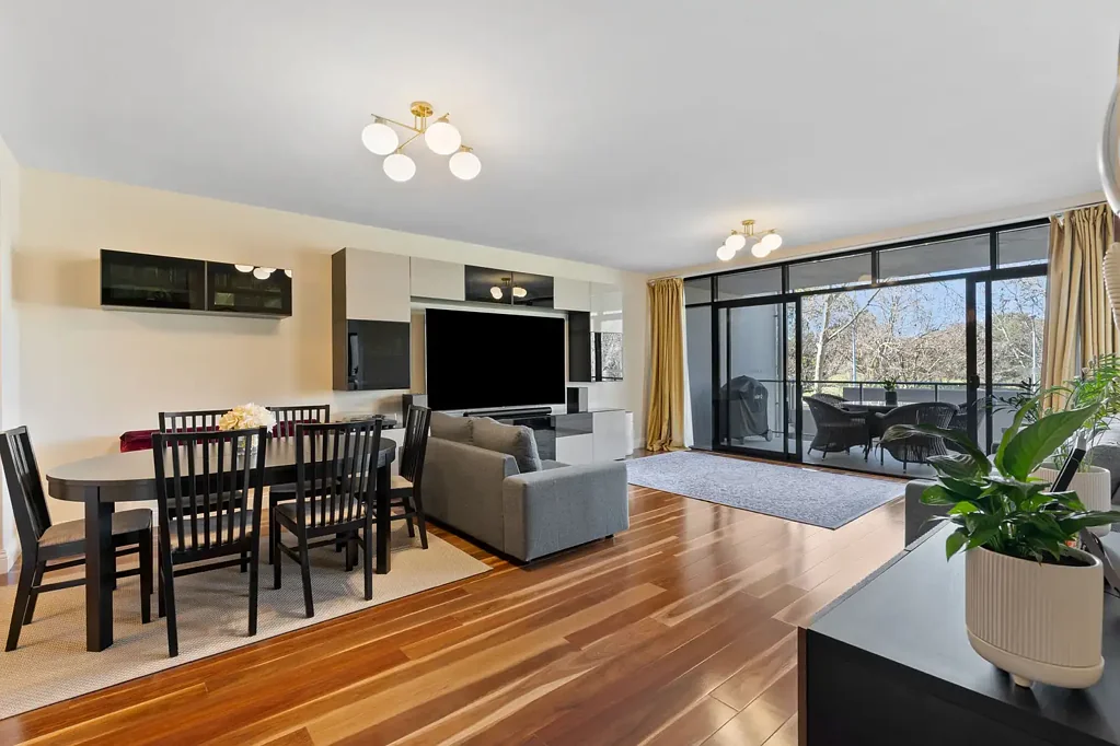 14/124 Mounts Bay Road, Perth, WA 6000