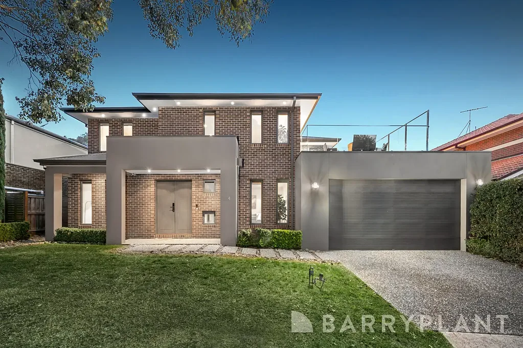 Bundoora 4房 College View Estate 4卧书房 高端电器 石材厨房 豪华套间 双车位车库 邻近名校 交通便利 High Calibre Offering for Those Demanding the Best!