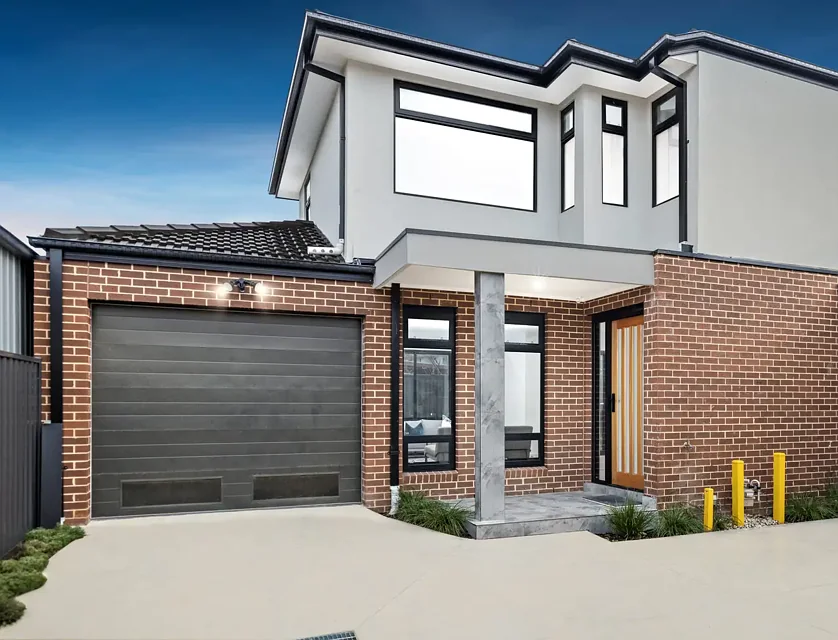 2/29 O'Connor Road, Knoxfield, VIC 3180, 3 Kuwarto, 3 Banyo, House