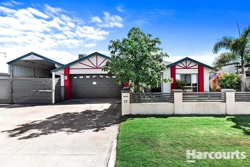 Burrum Heads 3Zimmer A Standout Coastal Residence with Exceptional Vehicle Accommodation