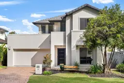 11 Tall Trees Way, Little Mountain