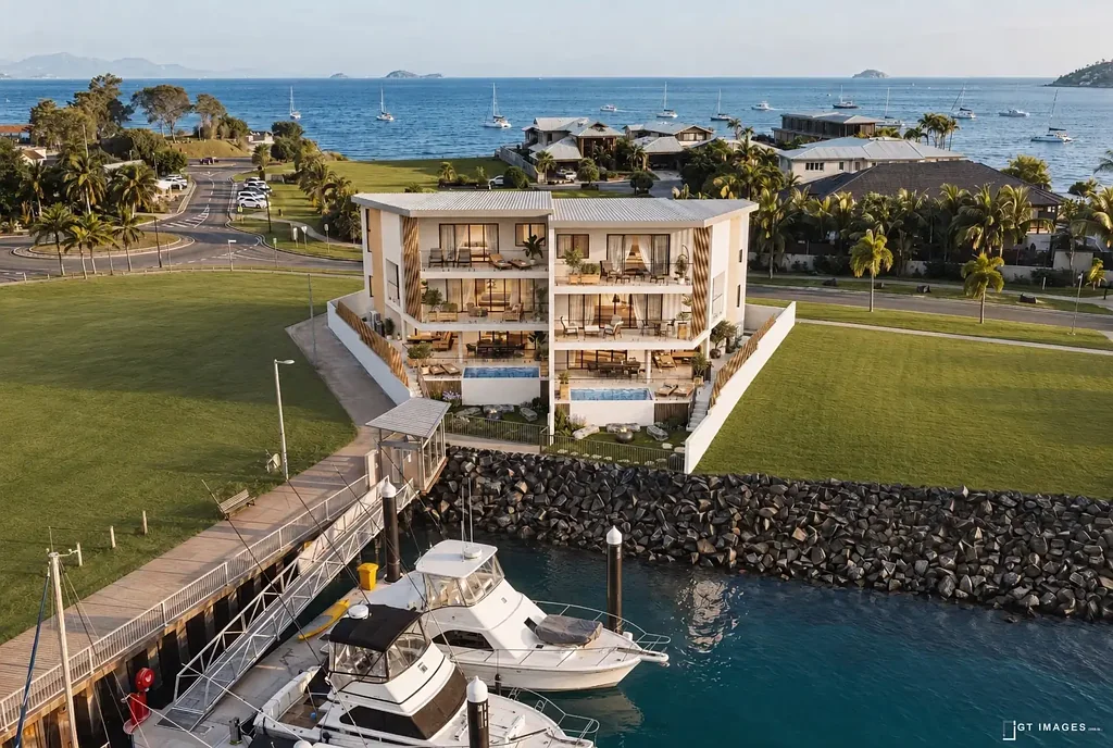 Airlie Beach 3Moenga Exclusive Waterfront Residence With Private Marina Berth - Construction Commenced | Completion Expected Late 2026