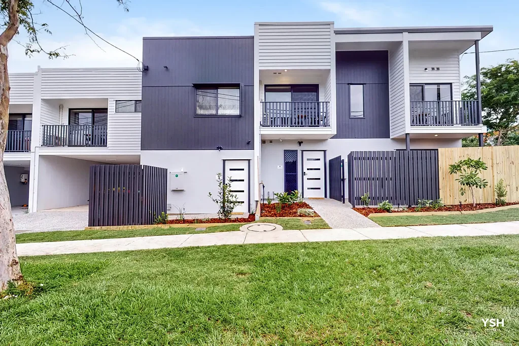 BRAND NEW, FULLY FURNISHED, ONE BEDROOM APARTMENTS IN PRIME LOCATION!