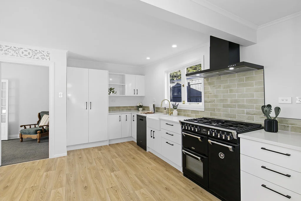 Stokes Valley 3 Slaapkamer Great Value and Fully Renovated