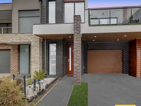 Craigieburn 3 Bedroom Experience Comfort and Convenience in Craigieburn!