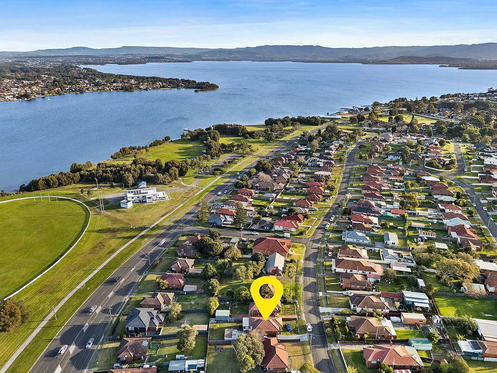 35 Stuart Road, Warrawong, NSW 2502