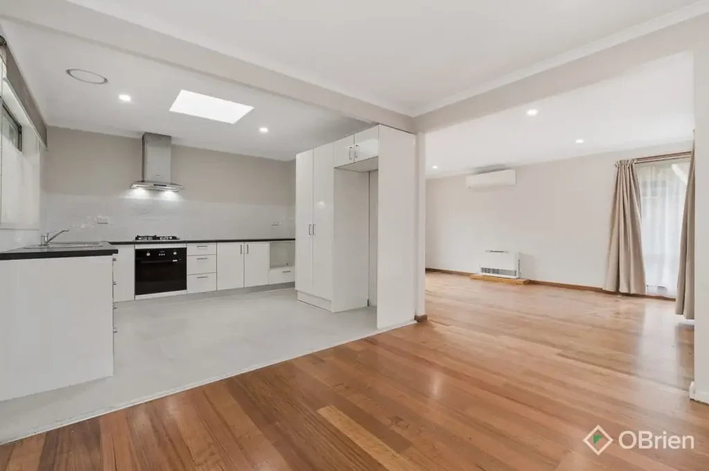 Quiet Court Living with Room to Move
