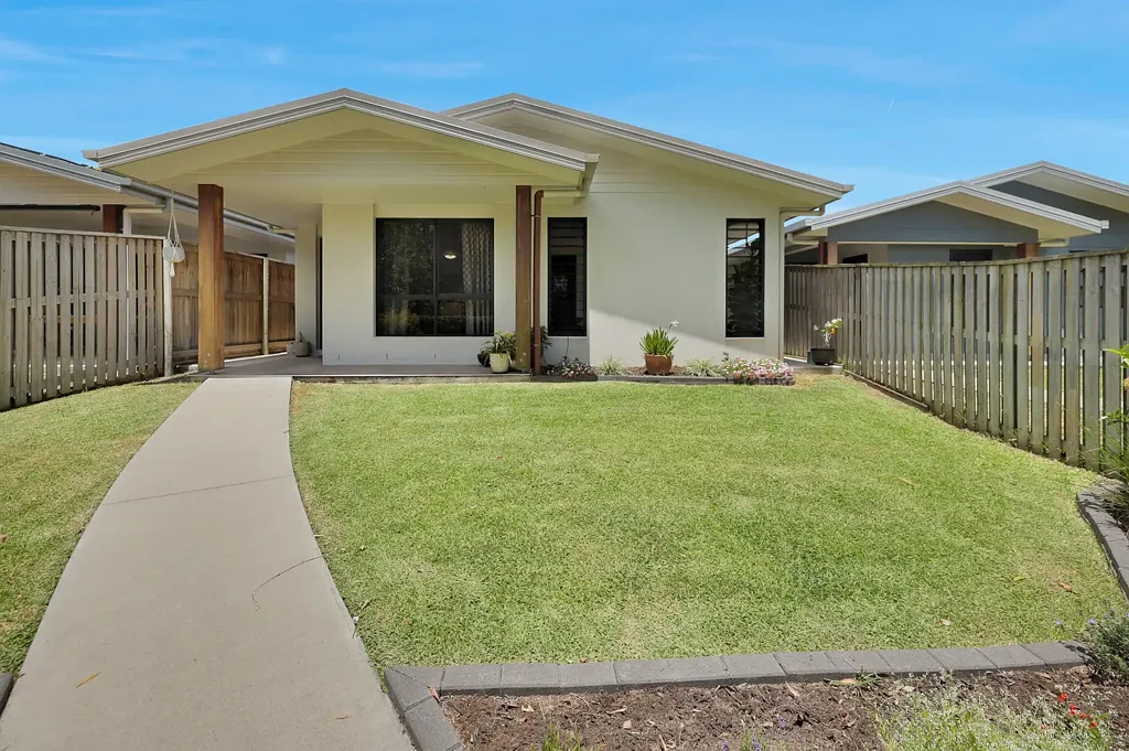 12 Sunbird Lane, Andergrove, QLD 4740