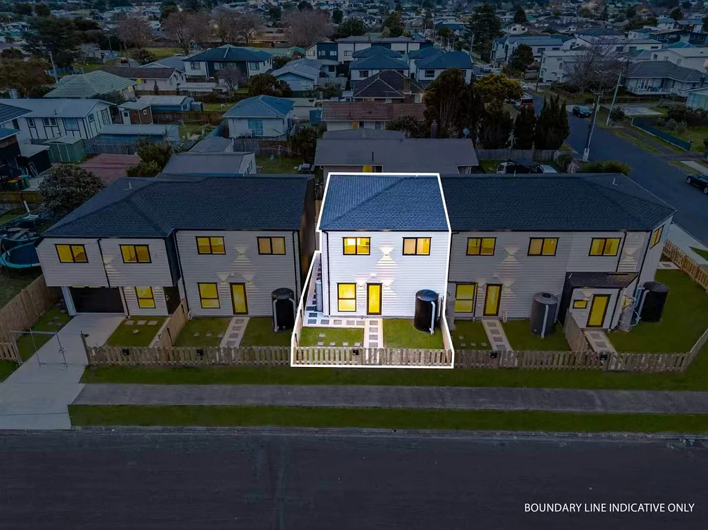 Mangere East 3कमरा Brand New 3-Bedroom Home | 2 Bathrooms | Garage