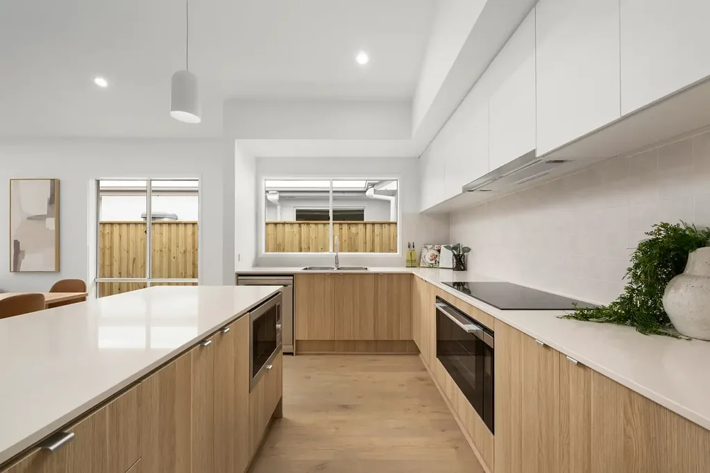 Banya 4Zimmer Brand New Hamptons-Inspired Living in the Heart of Banya
