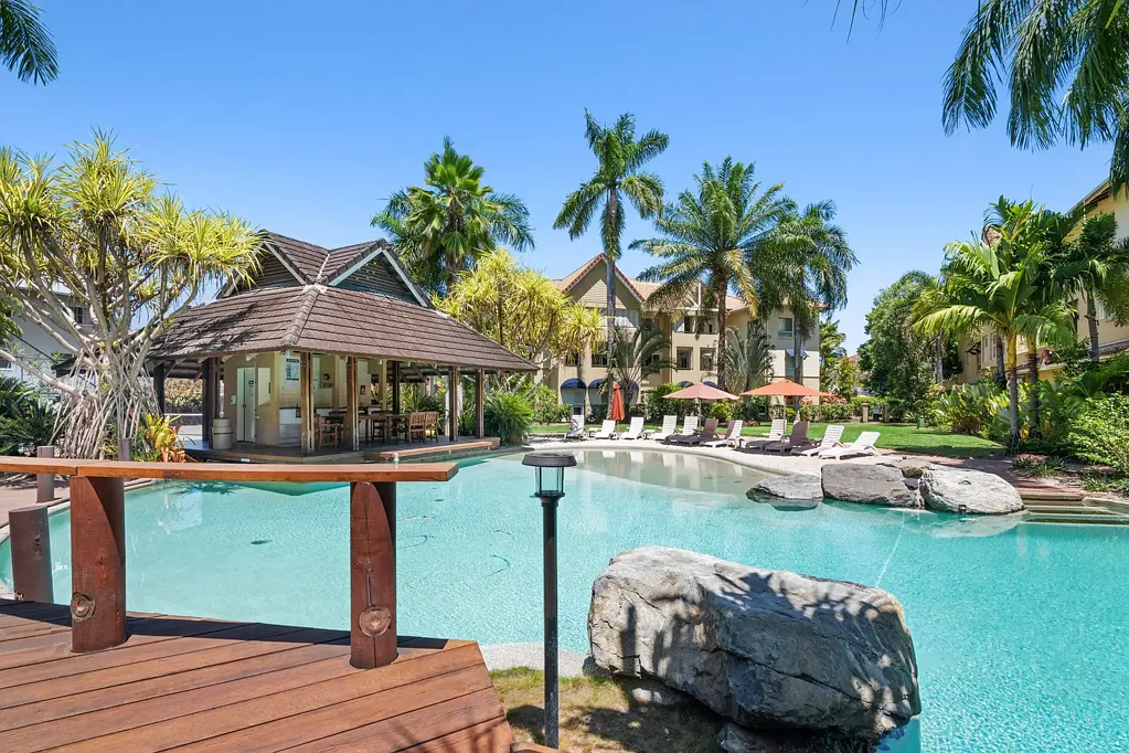 1743/2-10 Greenslopes Street, Cairns North, QLD 4870