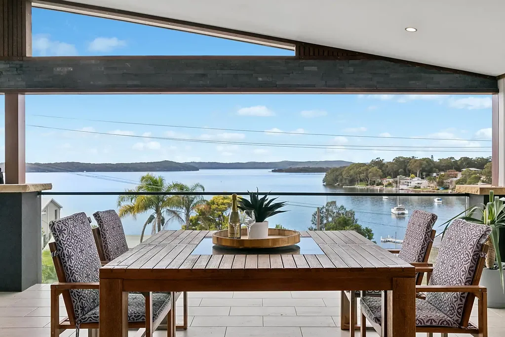 18 Beach Road, Balcolyn, NSW 2264
