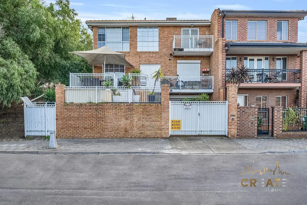 SHARED HOUSE IN PRIME FOOTSCRAY LOCATION