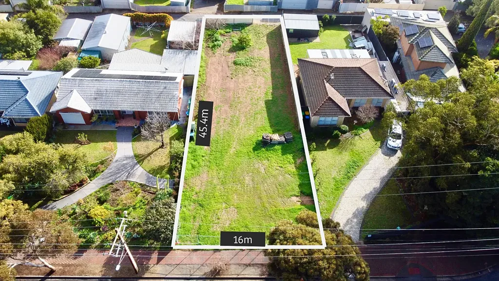 Pasadena A Rare Opportunity to Build Your Dream Family Home on Prime Land