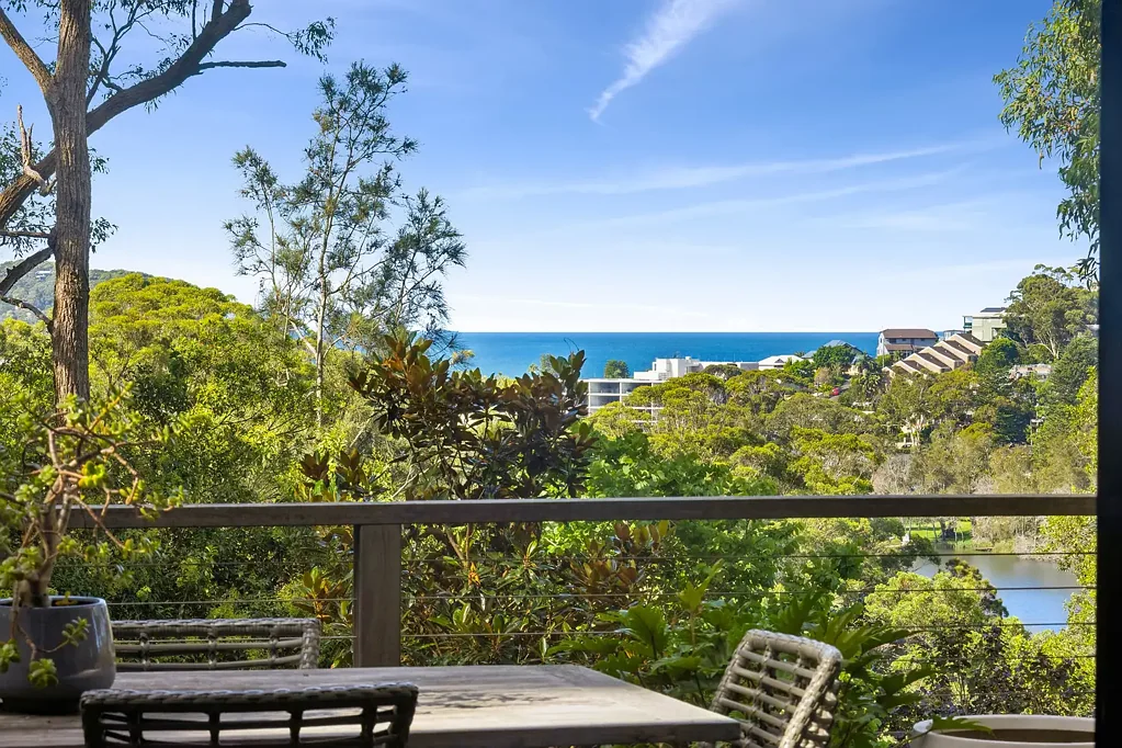 Avoca Beach 4ห้องนอน Rare 2,132sqm allotment with subdivision potential