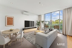 309/12 Yarra Street, South Yarra