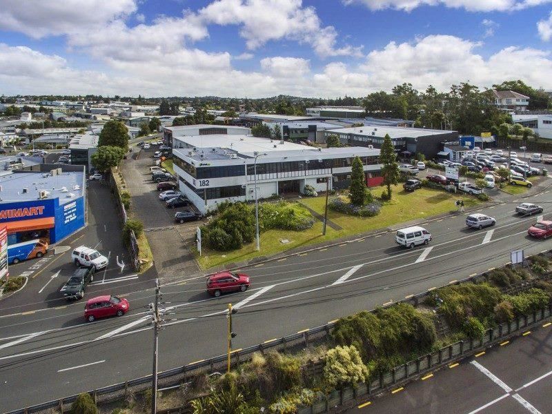 182 Wairau Road, Wairau Valley, Auckland - North Shore, 0 rūma, 0 rūma horoi