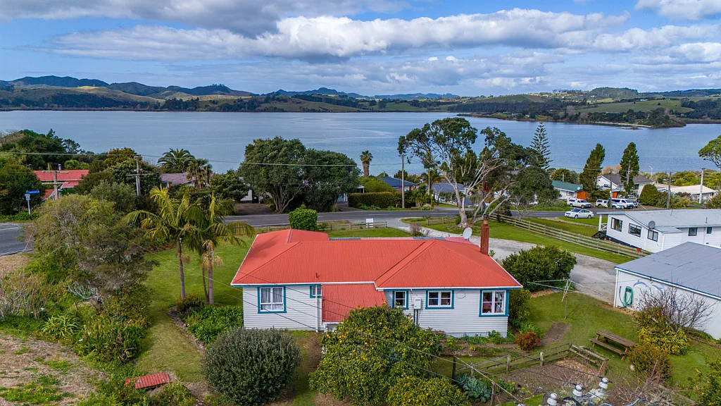 Mangonui 4房  Fantastic Family Lifestyle - Hear the Sea!