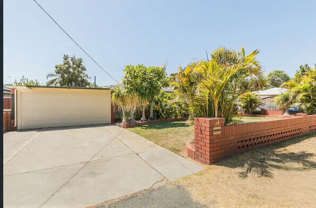 Orelia 3ਬੈੱਡਰੂਮ Solid Brick & Tile Home with Investment or Owner Occupier Flexibility