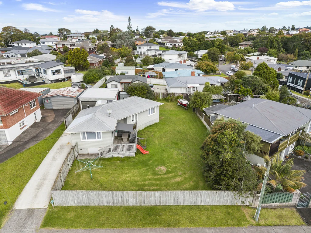 6 Blease Street, New Lynn, Waitakere City, Auckland
