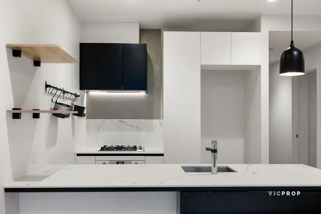 St Kilda 2房  Listing on hold