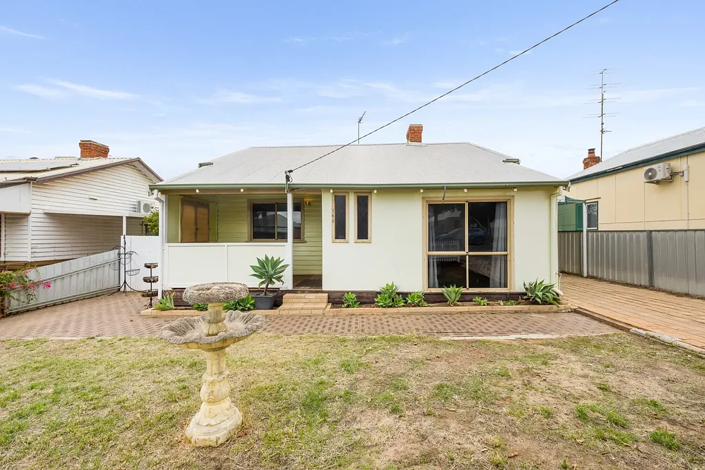 163 Chidlow Street East, Northam, WA 6401