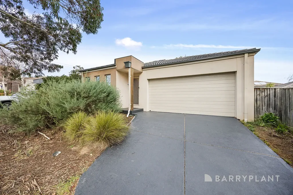 Spacious Family Living in a Prime Pakenham Location