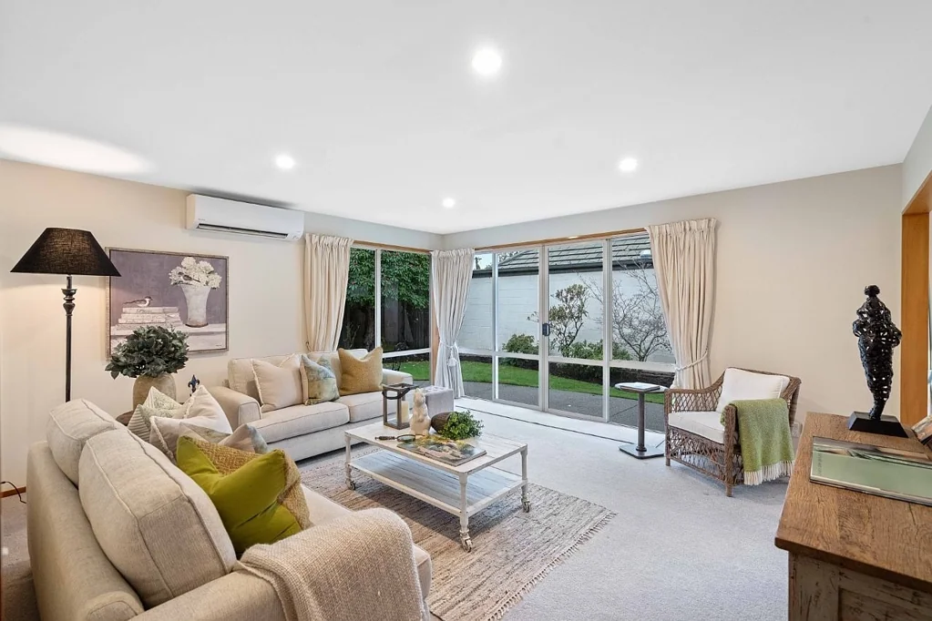 Welcome Home to Merrin Street