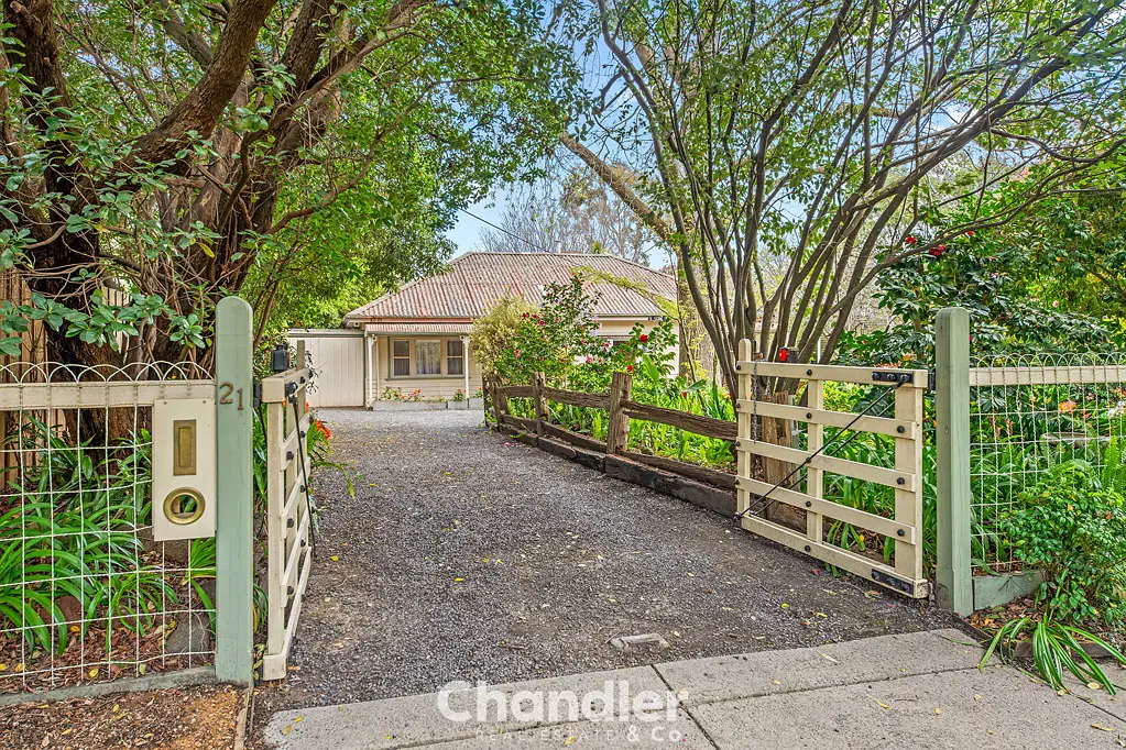 21 Lane Road, Ferntree Gully, VIC 3156