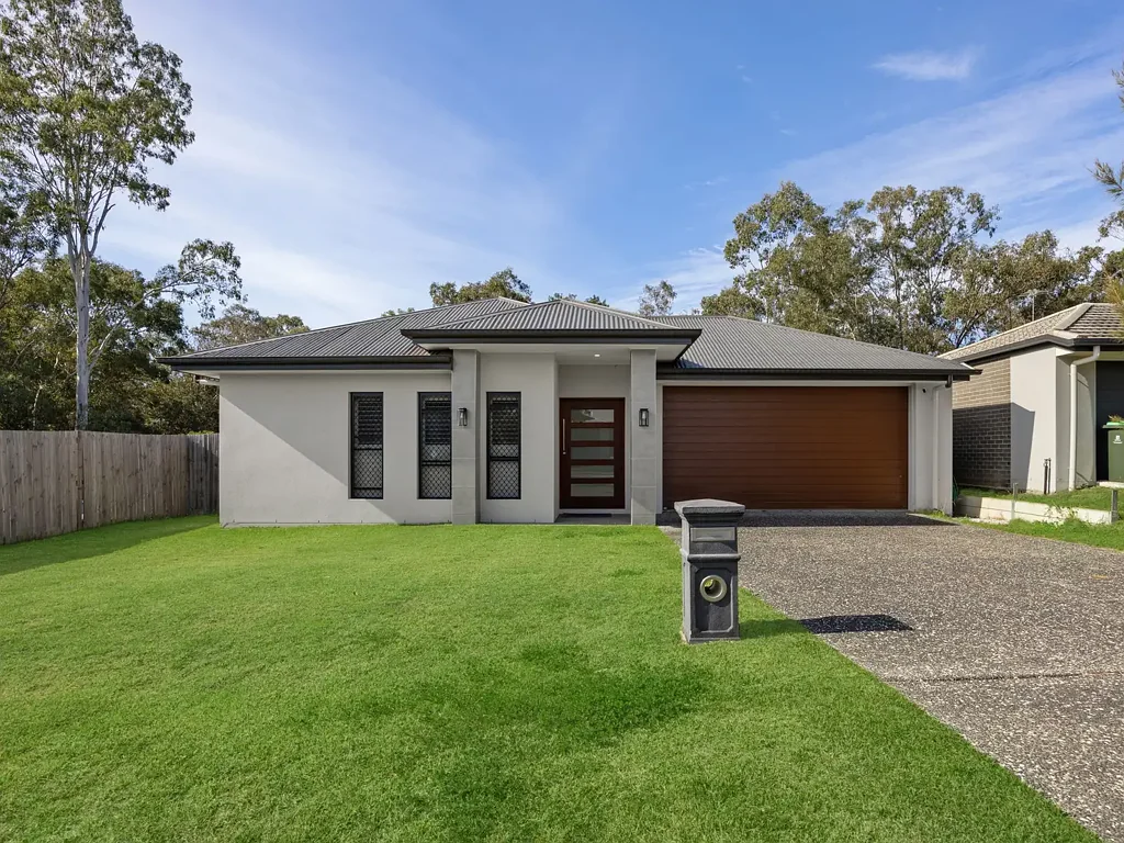 Rare Family Retreat with Pool, Fire Pit & Space to Grow in Bellbird Park