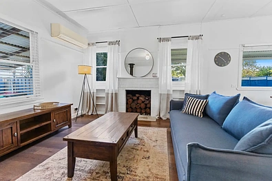 96 Lawson Street, Mudgee, NSW 2850, 3 Bedrooms, 2 Bathrooms, House