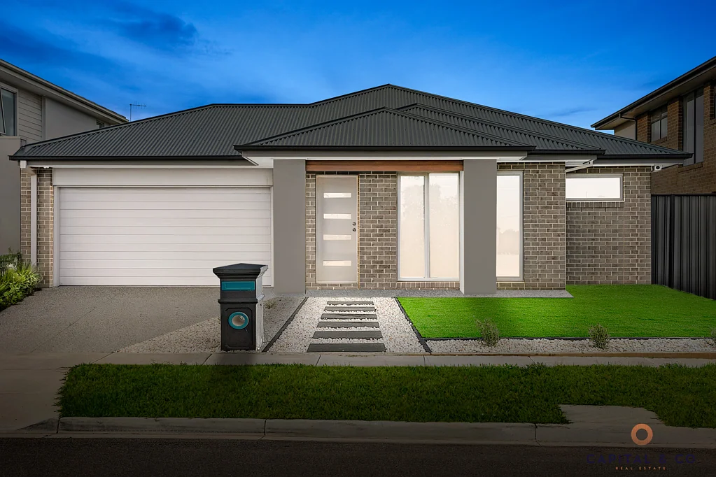 5 Alloca Crescent, Donnybrook, VIC 3064