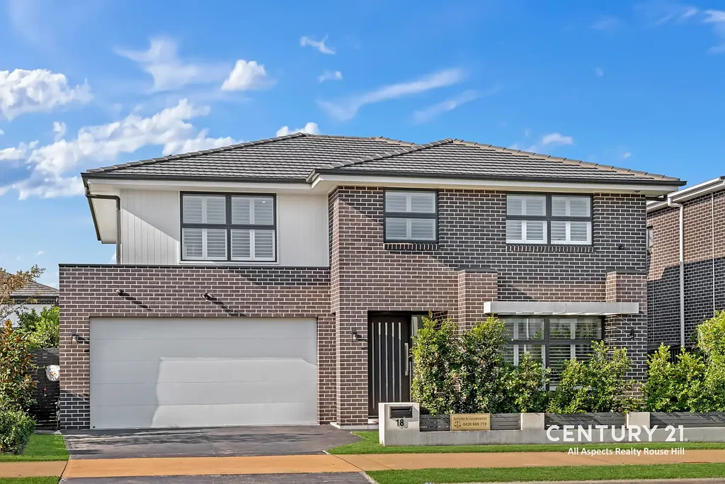 North Kellyville 5房  Contemporary Generational Living in Prime Location
