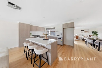 12 Barellan Close, St Albans, VIC 3021, 4 Bedrooms, 2 Bathrooms, House