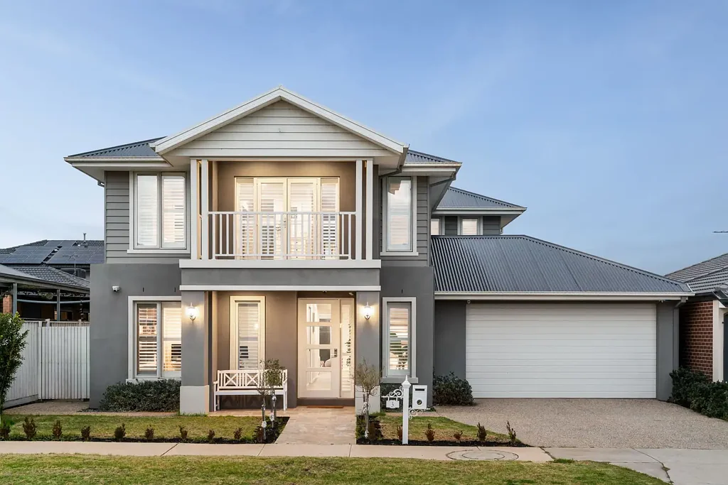 Fraser Rise 4બેડરૂમ A Home of Luxury, Space & Timeless Hampton Charm