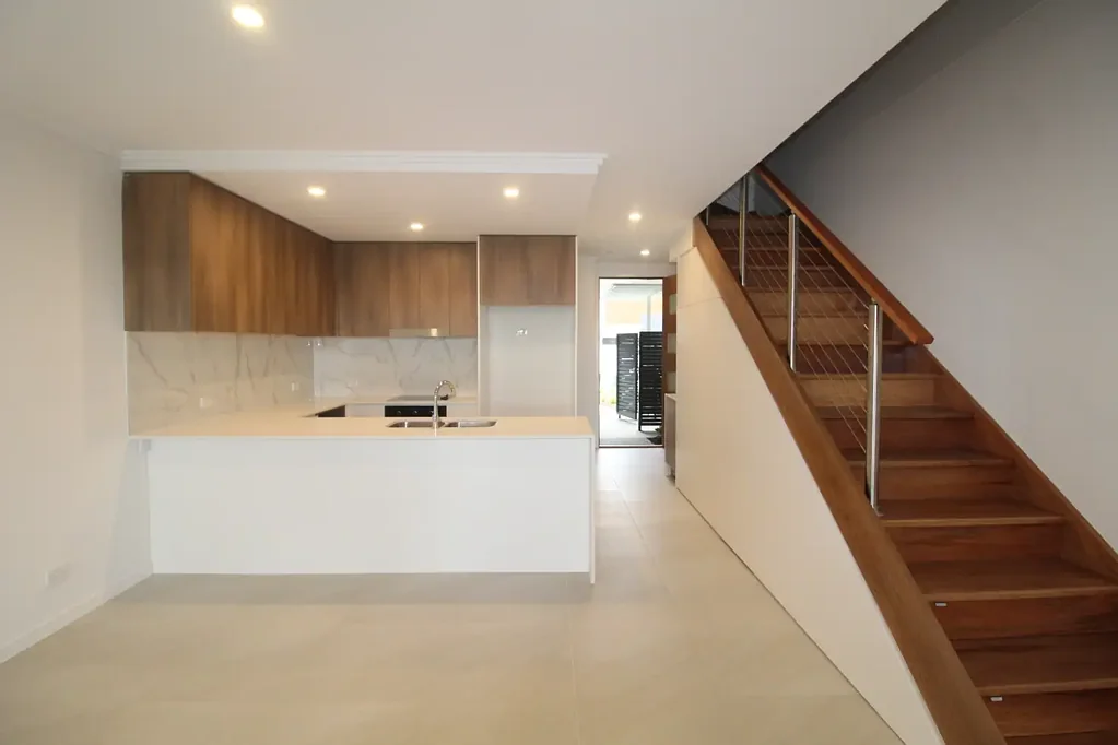 Modern Townhouse Living in the Heart of Robina