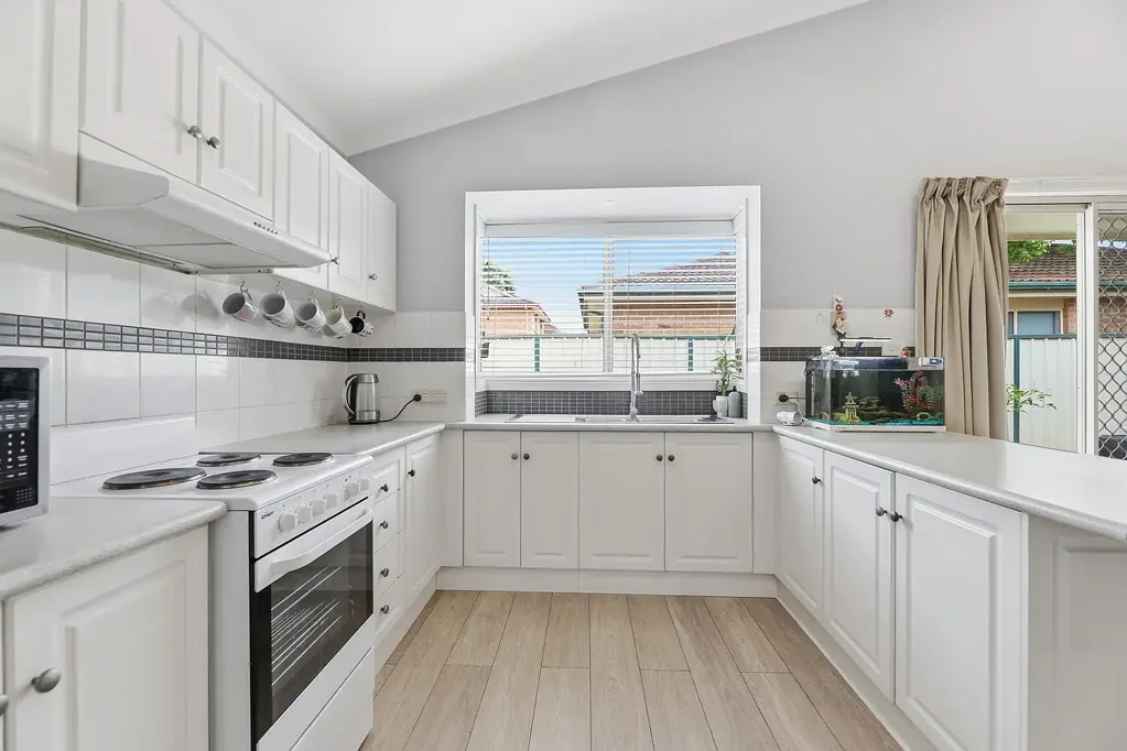 South Windsor 3房  OPEN HOME FOR 2.5.26 - CANCELLED - Appealing 3 Bed Villa, with Double Garage