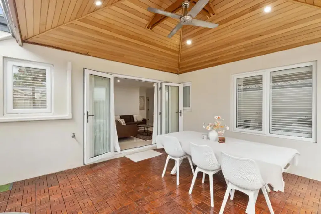 Nollamara 3 Bedroom EASY CARE LUXURY REDEFINED!